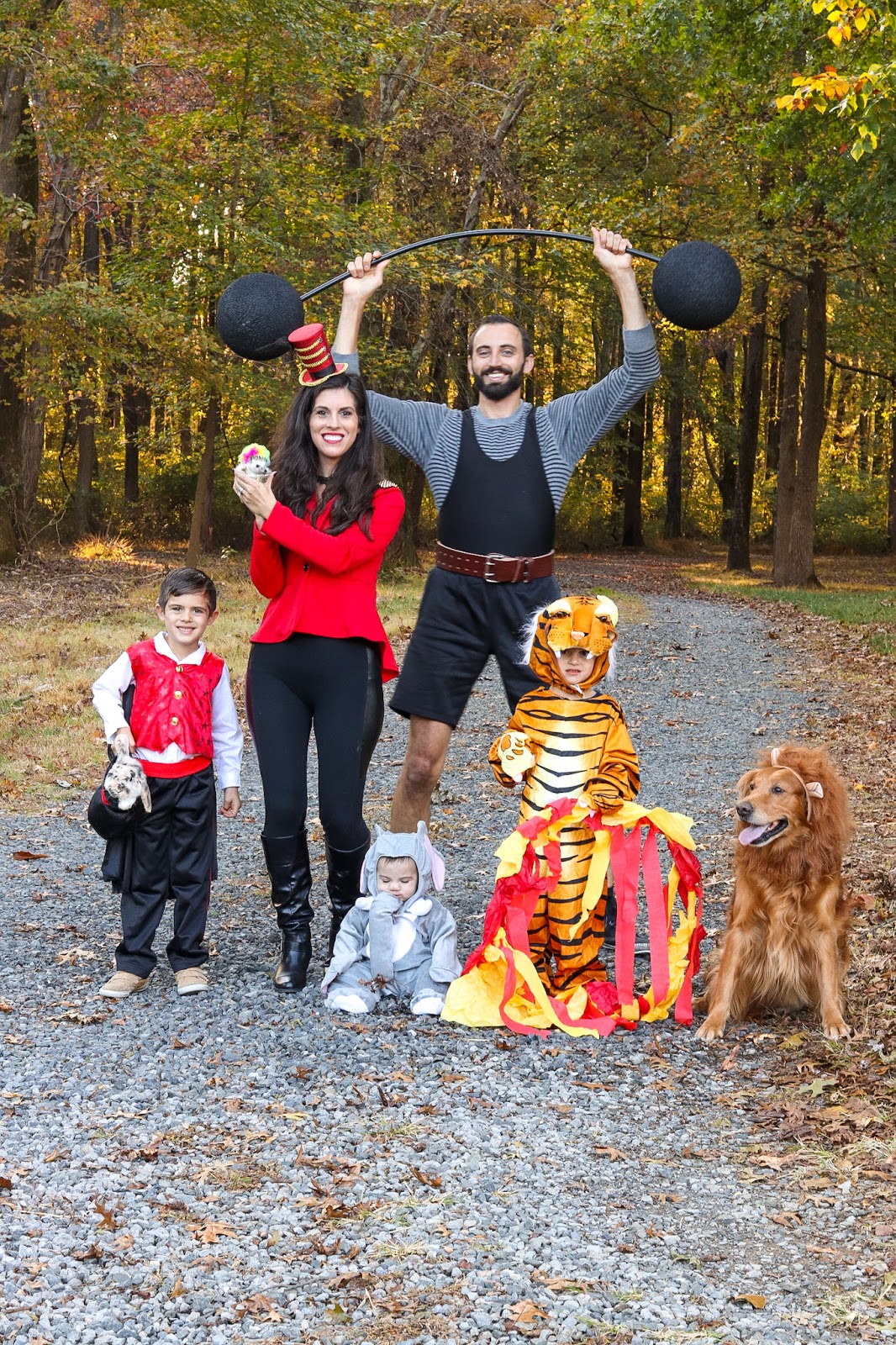 Family-Halloween-Costumes 