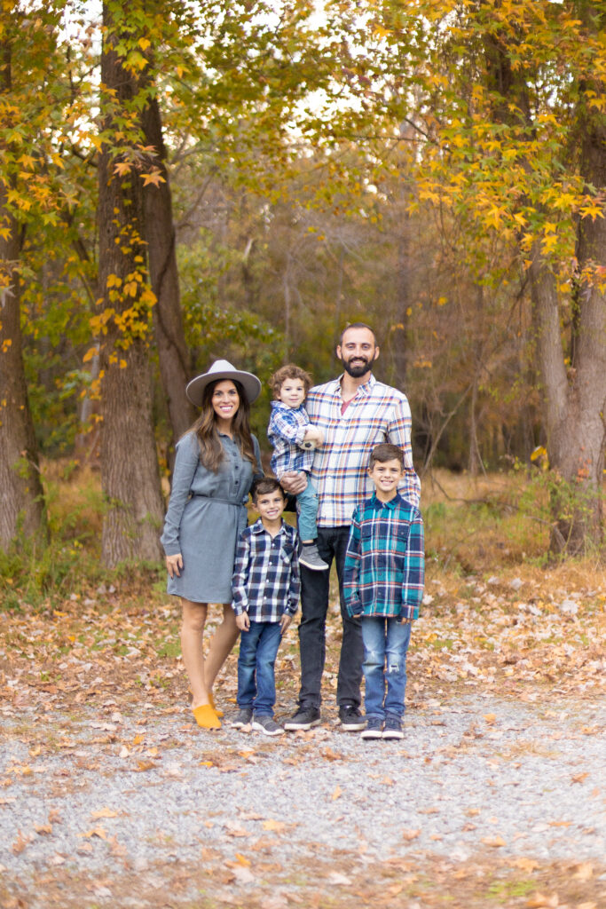Fall family picture ideas